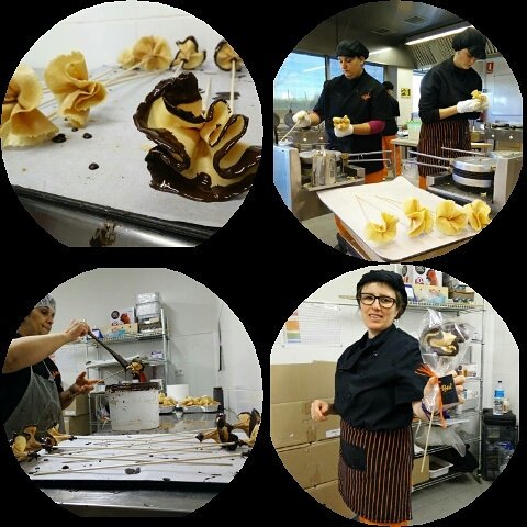 Aquest #SantJordi2016 #menjatlarosa amb valor social #galeteselrosal 
<a href="/associacioAlba/">Som Alba</a> <a href="/Cerdanyola/">Cerdanyola</a> #Cerdanyola