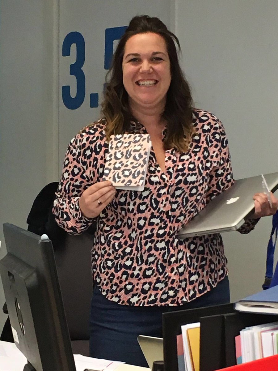 Mailie's tweet photo. @OliverBonas I've come to work dressed as one of your birthday cards! #awkward #teamwiththetheme https://t.co/gQF89OngGy