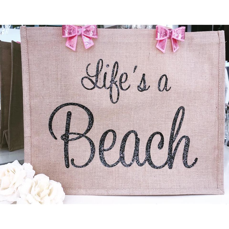 HunniBunniBtq's tweet photo. Fab Beach Bags £14.99 each or 2 for £25 #TWOFOR25 #LifesABeach #EatSleepBeachRepeat☀️ ⛱ 👙
https://t.co/1xCpwIKpP6 https://t.co/bt75KnVNNE
