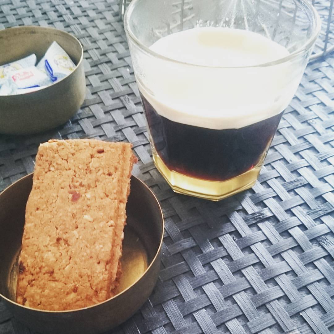 KoekBreak's tweet photo. Tijd voor een bakkie troost, bocht of leut!Maar mijn voorkeur gaat uit naar Fika:koffie met iets zoets in het Zweeds https://t.co/MjwQdWFs7E