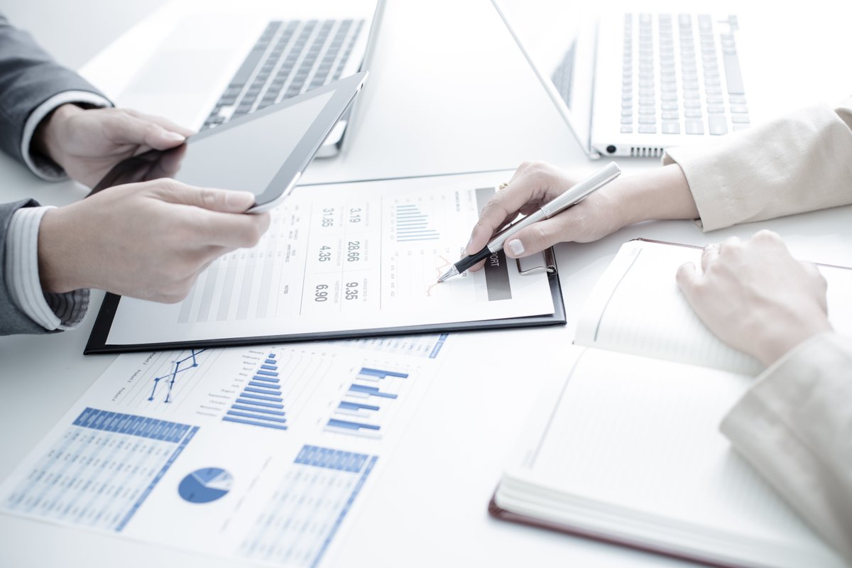 22nd April 2016 Implementing FRS102 
tinyurl.com/jtpd2ne