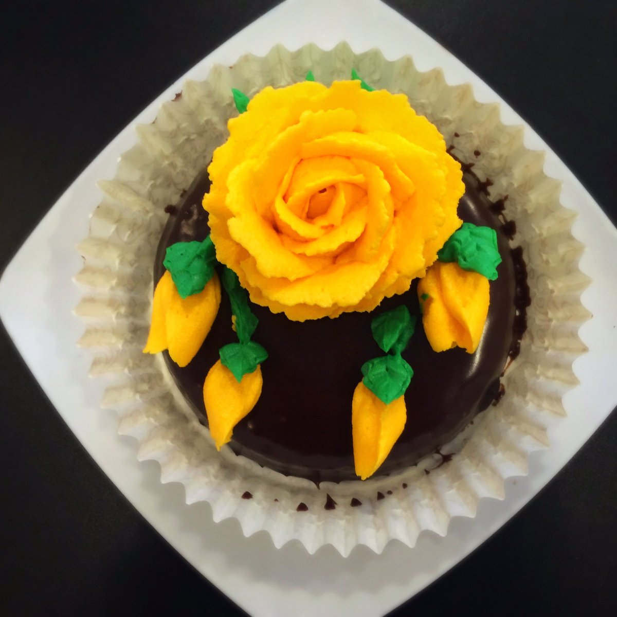 Factory_No2's tweet image. Let them eat cake... #glutenfree #chocolatecake