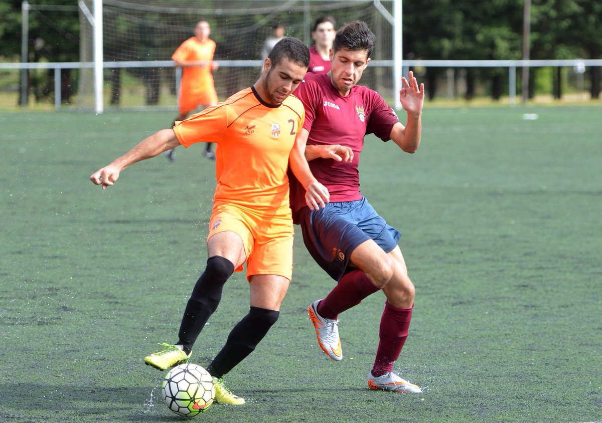 Técnicos del <a href="/Porrinoind/">Porriño Industrial</a> dejan de entrenar  por el impago de nóminas ow.ly/10omjt