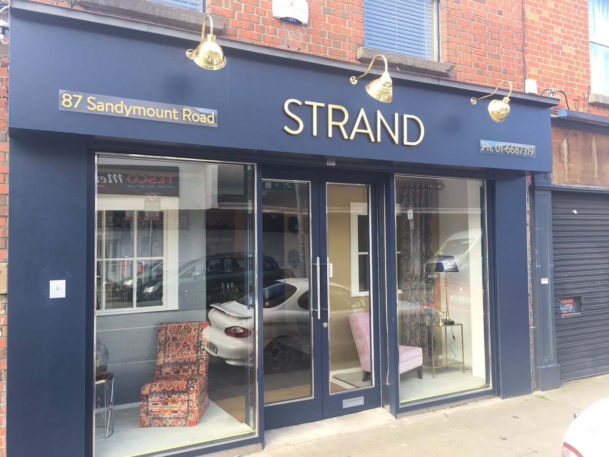 MulligansD4 auf Twitter: „#MulligansD4 welcomes Strand Interiors &amp;  Sherry FitzGerald to Sandymount &amp; to McAuliffe's Pharmacy on superb fit  out https://t.co/a95bmcPdzE“ / Twitter