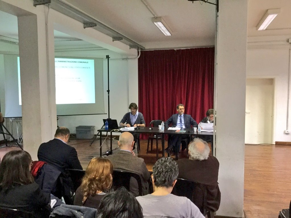FondazioneIU's tweet photo. Giovanni Ginocchini di @UrbanCenterBo rendiconta quanto emerso nel 1° incontro sul Quartiere #Savena https://t.co/3TyKP03500