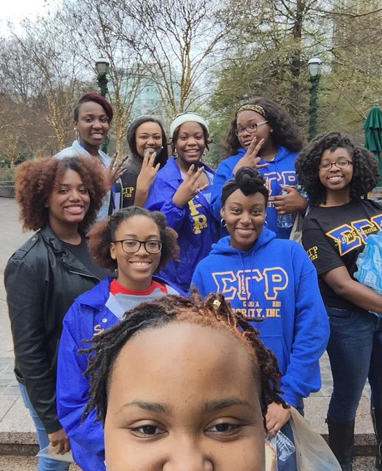 og_sgrho's tweet photo. Fall'15 Feeding The Homeless On The Campus Of Georgia State University.
#GreatServiceGreaterProgress
#OGtaughtYou https://t.co/UloAWKO2ni