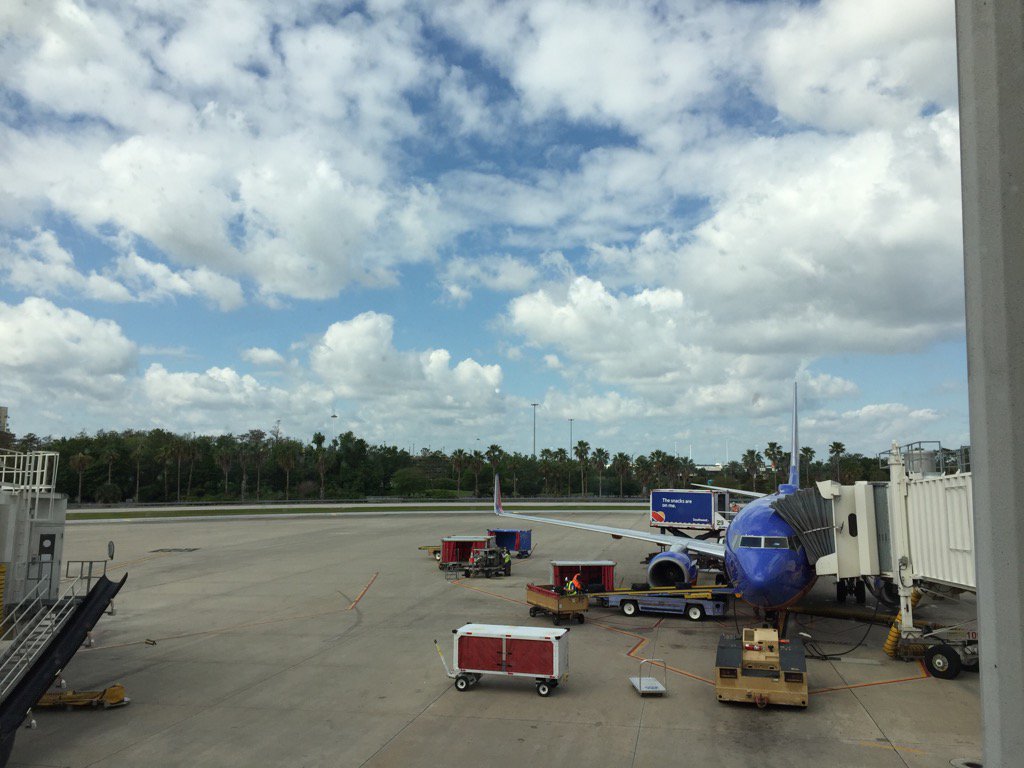 MJSlaterCCBC's tweet photo. #21CLCC Cengage thanks for great conf leaving Orlando. https://t.co/9HIcX2Q2b5