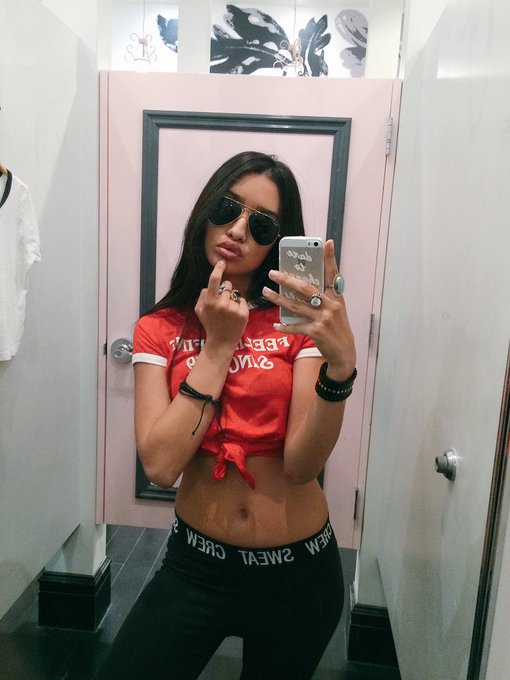but if you didn't take a fitting room pic did it really go shopping ? https://t.co/wGEp9gIVqd
