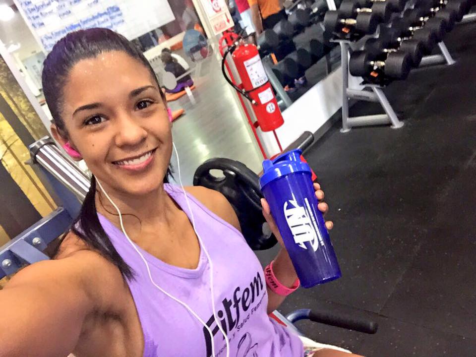 ChioMirandaFans's tweet photo. Sexy y lindísima Rocío Miranda!!! 💋💋 https://t.co/6Vp9PpqlJQ