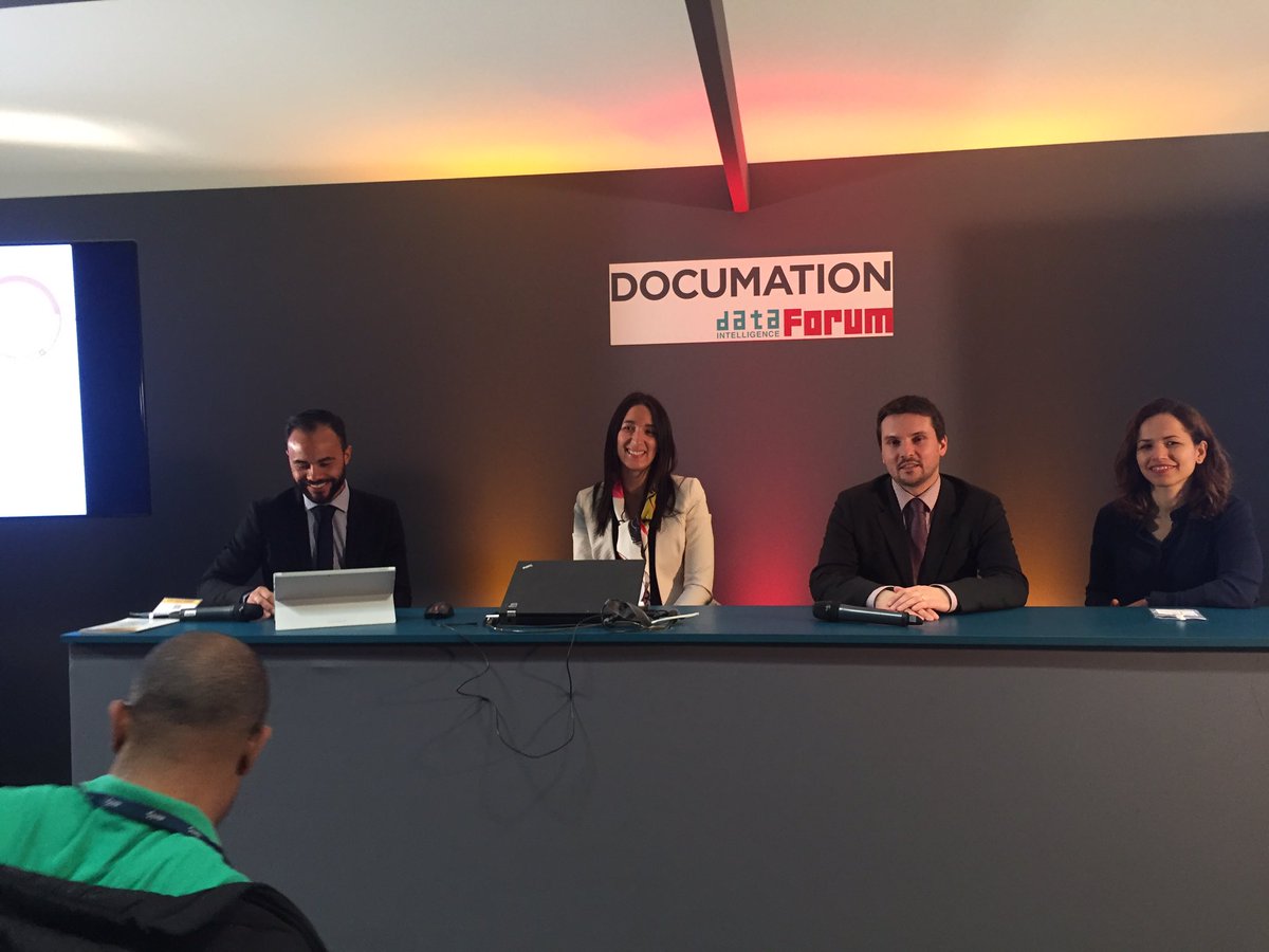 ajar75's tweet image. Table ronde : nouveaux métiers de la #data @ISEP @Documation2016 @SalaJacqueline2