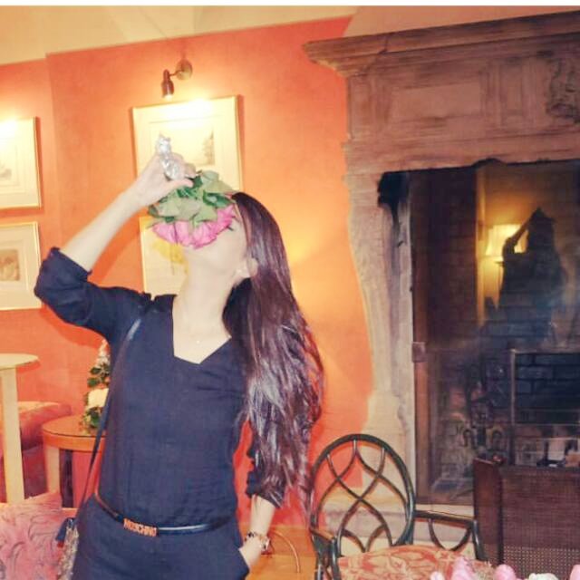 וلعمر مرّهہ و القلوب וلبيض مإ تبغي دليل
ؤ וلنإس لا طإبت نوﺎيآهإ تطيب  ﺣظوظهإ💭💜