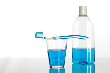 Rosal_dent's tweet image. Los enjuagues bucales son importantes al momento de mantener sana tu boca y evitar patologías e infecciones #tips