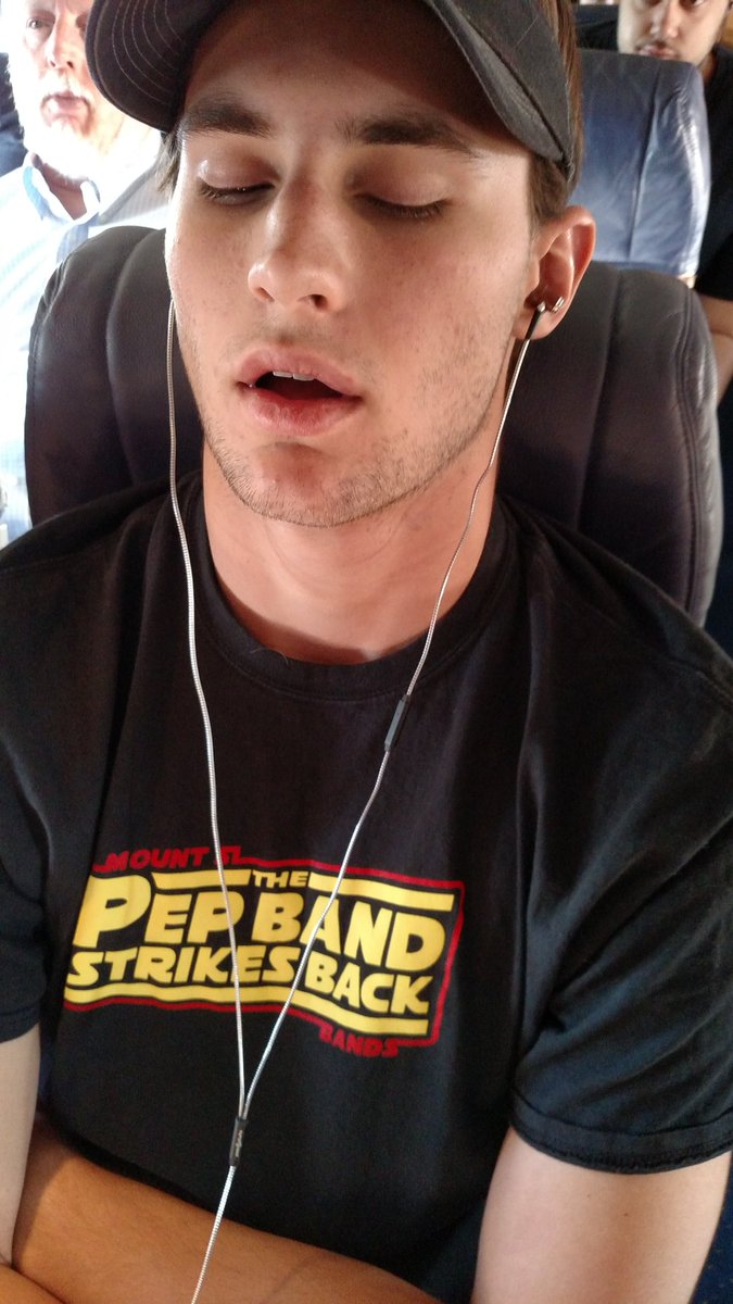 mshswinds's tweet photo. #dontsleepontheplane #mshstakesdisney https://t.co/altQm6Gifv