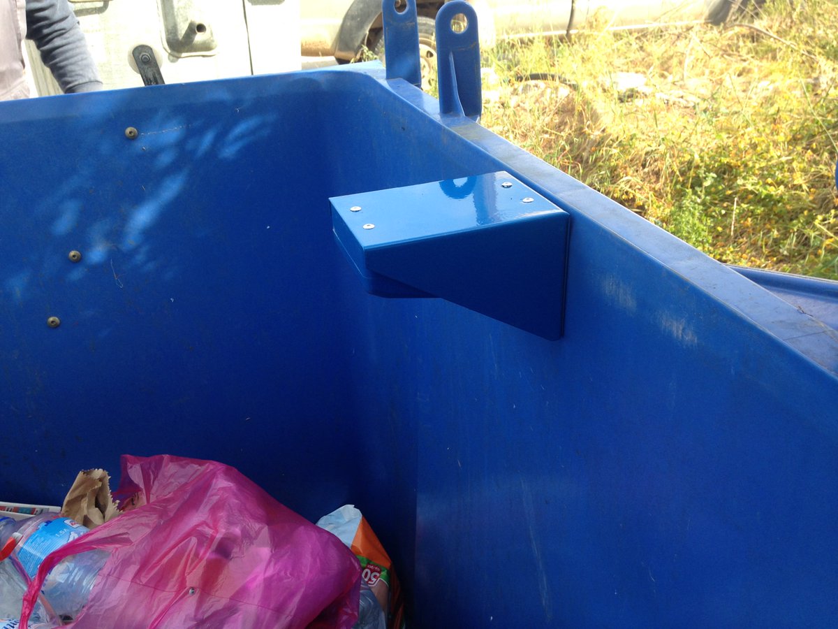 joseacabo's tweet photo. And now it's time to deployment of #eGarbage sensors in Creete with Dedisa @wellnesstelecom @LifeEwas https://t.co/pF6vKlix4t