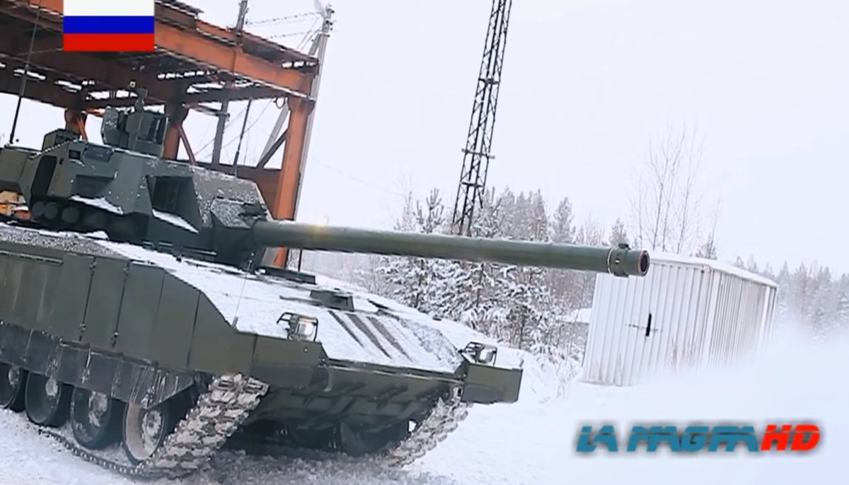 صور الدبابه الروسيه الجديده T-14 Armata  - صفحة 2 Cfc94YiWsAE4Szw