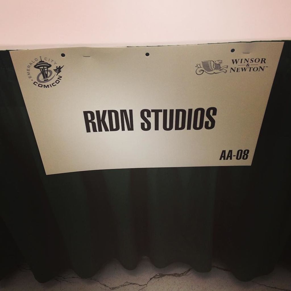 RKDNStudios's tweet photo. #chrismcfann #eccc2016 #firstday! #monstersanddames2016 https://t.co/6cHQQ4mwBt https://t.co/pwBF4bvxlu