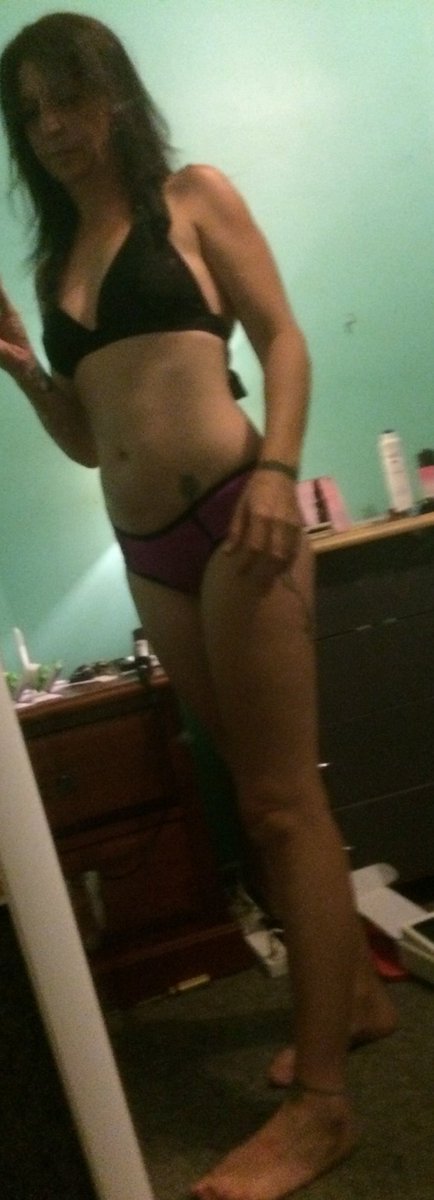 MISHMAREE1's tweet photo. Hope this body sticks around for next time summer's over 😔 https://t.co/plEzwjTLs0