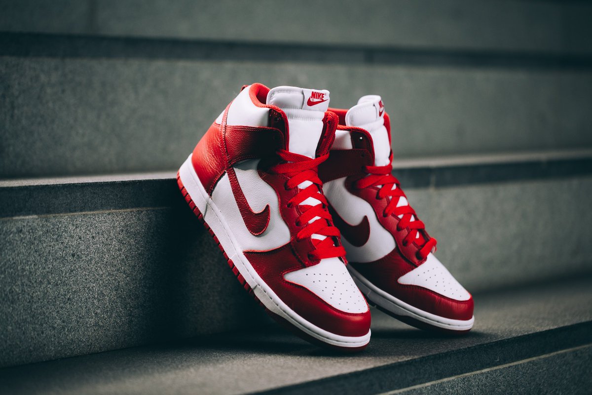 This NIKE Dunk Retro drops April 8th!
Instore &amp; online!
solebox.com/dunk-retro.html