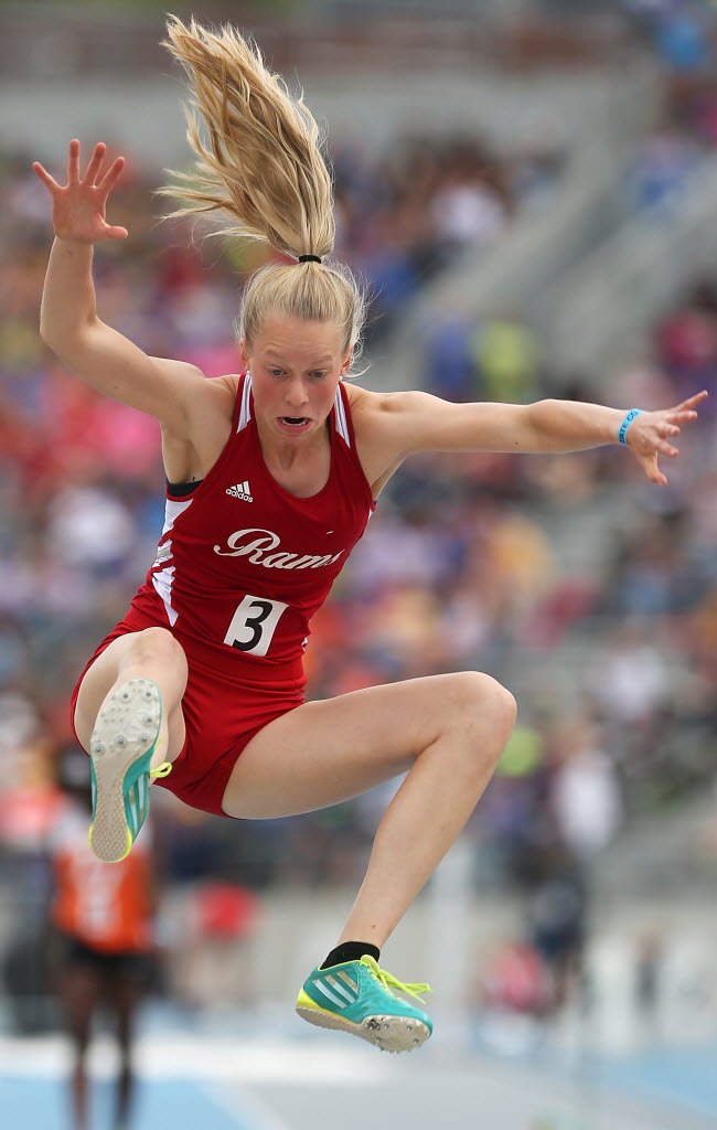 Telegraph Herald On Twitter Th Media Athlete Of The Week Grace Gudenkauf Dubuque Senior Track Https T Co Dfp5ggpivl Https T Co B41u0sfden
