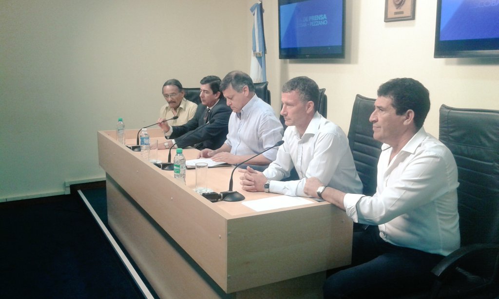 EquipoPEPPO's tweet photo. Ahora conferencia de prensa lanzamiento del campeonato automovilístico en el #Chaco https://t.co/0zaBq3oZxe