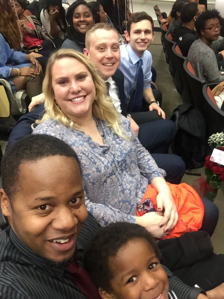 slighdiggity's tweet photo. Moments like these are why I love my job. #SAPro 3 generations of @wmuwsa leadership #LivingLegacies #WhyWSA https://t.co/O2U05ZQ0CP