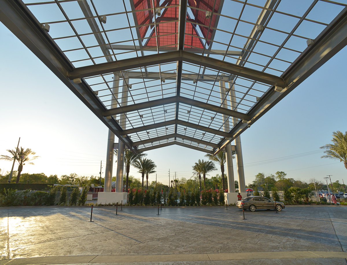 RBI_Structures's tweet image. RBI Structures' latest custom glass entrance Canopy.
