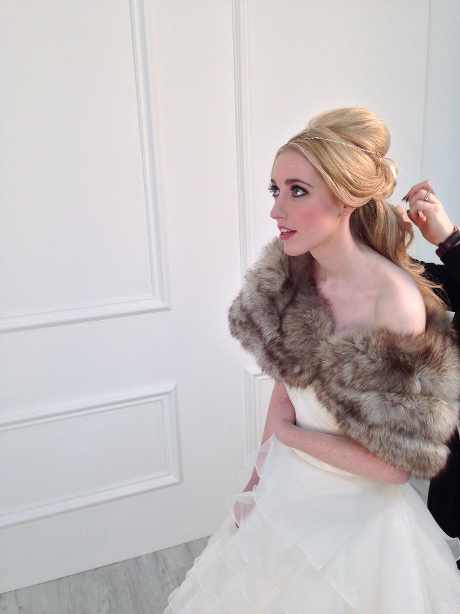 anna_steph's tweet photo. Makeup for todays bridal shoot with #Greatlengths #Amazingshoot #photoshoot #studioshoot #makeupforcamera #mualeeds https://t.co/DA8Cyb9kp3