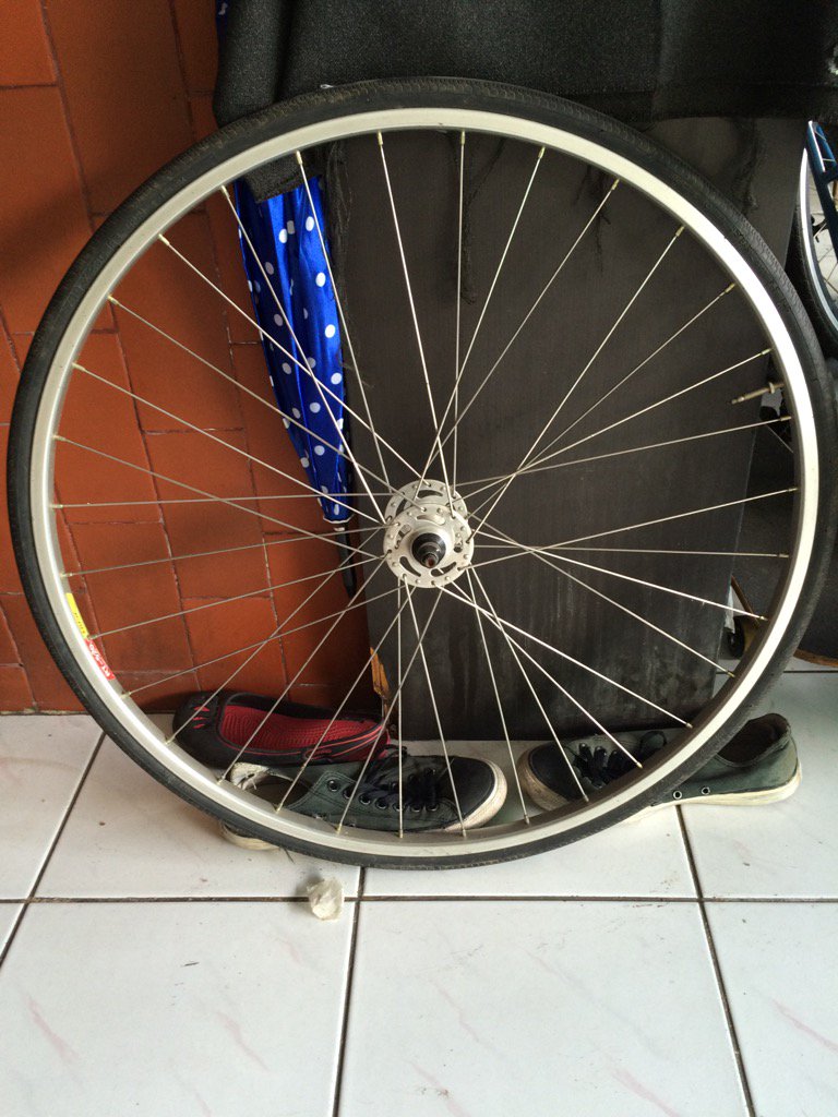 wts ws front araya rt520 mulus jrg pake cuma bedebu doang, minat? cp:bio thx #fnfjb  #fpjb #rbjb <a href="/MegaBikeshop/">The Fixed Factor</a>