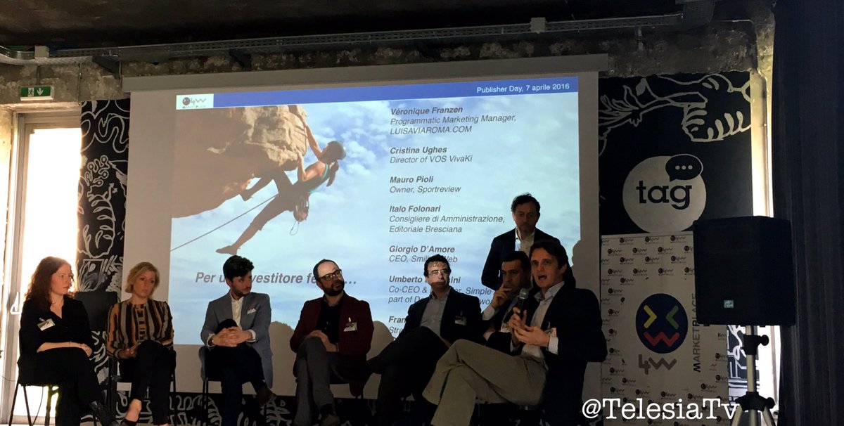 UpTv_ita's tweet photo. Editoriale Bresciana, l'importanza del digitale per raggiungere il pubblico nelle realtà piccole #PublisherDay 2016 https://t.co/3XiBFTOYYt