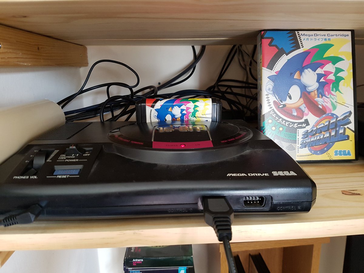 redhotsonic_RHS's tweet image. Playing some #Sonic #Spinball ^_^ @GRUSS_Newton @AnthonyShane2 @A3rgan @PlanetaSonic #retrogaming #sega #megadrive
