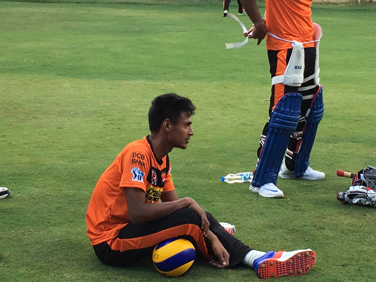 IPL's tweet photo. @SunRisers' young @Mustafiz90 feeling completely at home in Orange #IPL #OrangeArmy https://t.co/Wx9aDRJ1IP