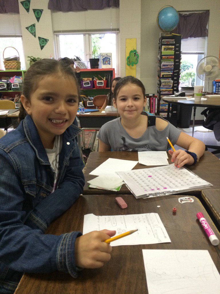 AwesomeinAIG's tweet image. Using all our tools to help us solve a problem! #100chart #arrowmethod @ashlee_ciccone