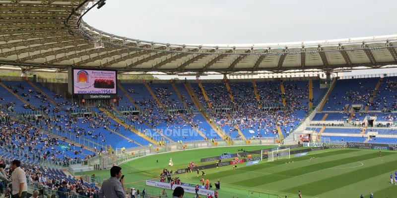 LazionewsEu's tweet photo. Emozione #Lazio: “Indispensabile avviare subito un processo di rifondazione del Club”
https://t.co/j0oQDuqIB5 https://t.co/98zE7gUuC1