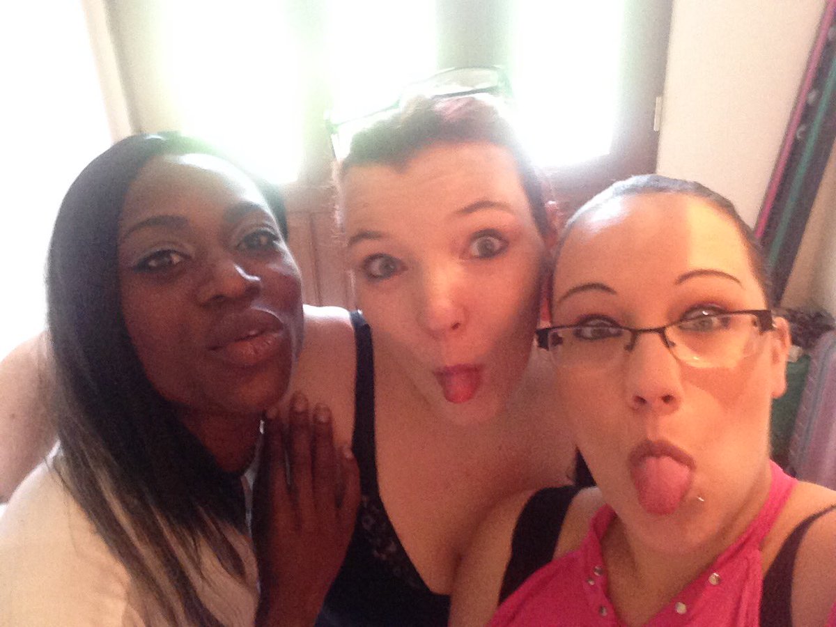 candice_marchal tweet picture