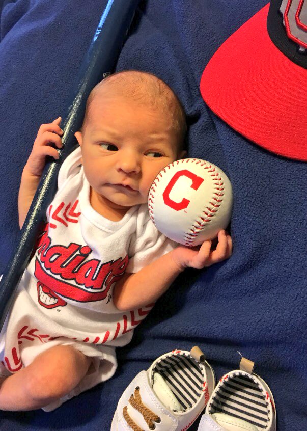 MMPJonE's tweet photo. @EstremeraKmmp and I are so proud to introduce our new #1 dream Enzo James Estremera #LeaveaLegacy #HeIsAmazing https://t.co/U3DL7LJerS