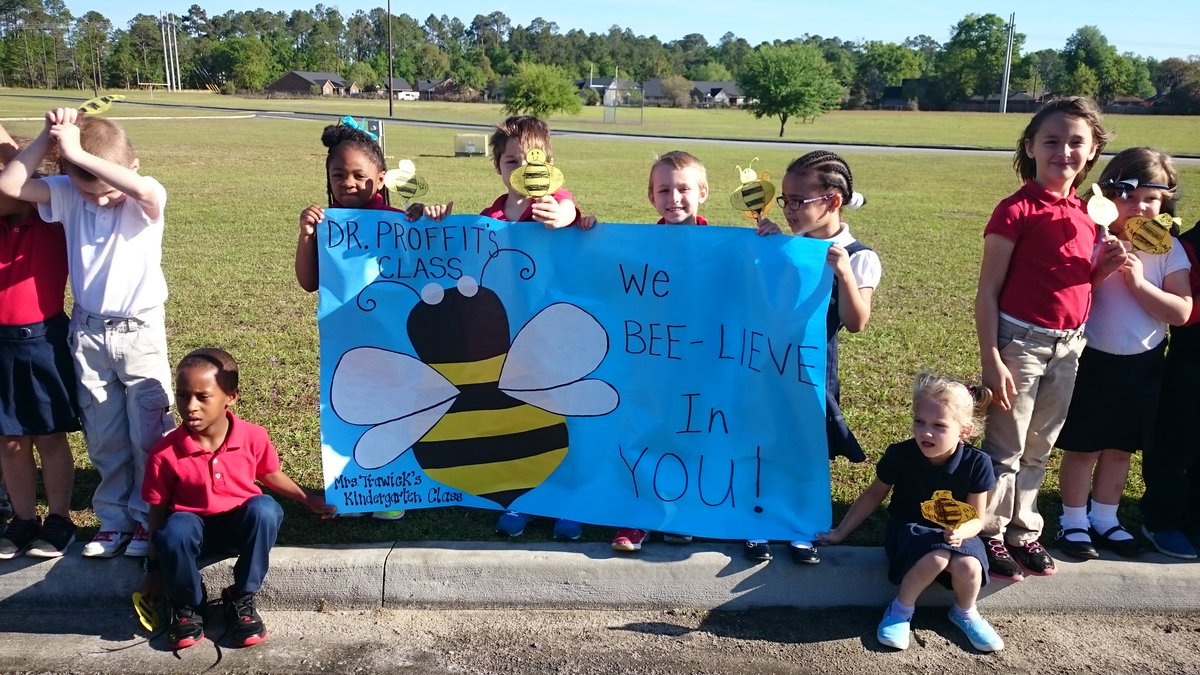 Strawick_JME's tweet photo. GMAS Pep Rally and Parade! We Bee-lieve in Dr. Proffitt's class to do their best on the test! https://t.co/G1uoKmzvhm