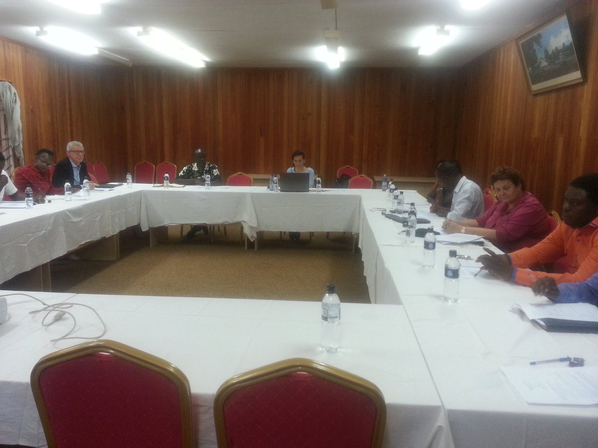 Happening now:Steering Committee meeting on #GICAFS @LuanarBunda <a href="/EkaundaKaunda/">Prof. Emmanuel Kaunda</a> <a href="/giz_gmbh/">GIZ</a> <a href="/graymatita/">Gray Matita</a> <a href="/GondweTgondwe/">Timothy Gondwe</a>
