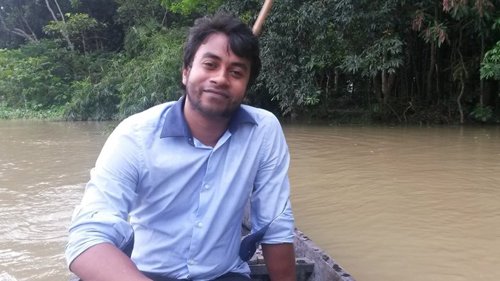 Ei_Samay's tweet photo. #BloggerMurder #NazimuddinSamad
ফের চাপাতির কোপ ব্লগারের মাথায়, ধর্মীয় গুন্ডামি চলছেই!
https://t.co/yZ3DhWPdZK https://t.co/79VY7q9mFf