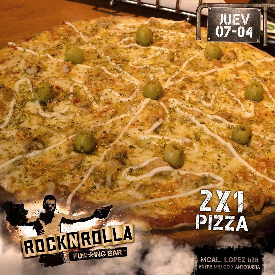 rocknrollapy's tweet photo. HOY HOY HOY
#JuevesSeductivo 🍕👅💦
2x1 de pizzas TODA LA NOCHE! 

50% off en TODAS las comidas hasta las 21hs! 🍔👀🍝😍🍟🍤 https://t.co/GUtpjv97FP