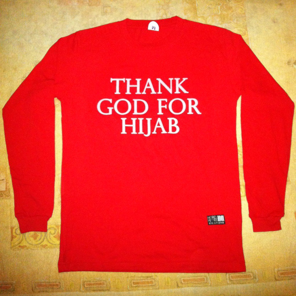 #Longsleeve #Collabs w/ @HumairahHijab “THANK GOD RED” | IDR 135K | Size: M