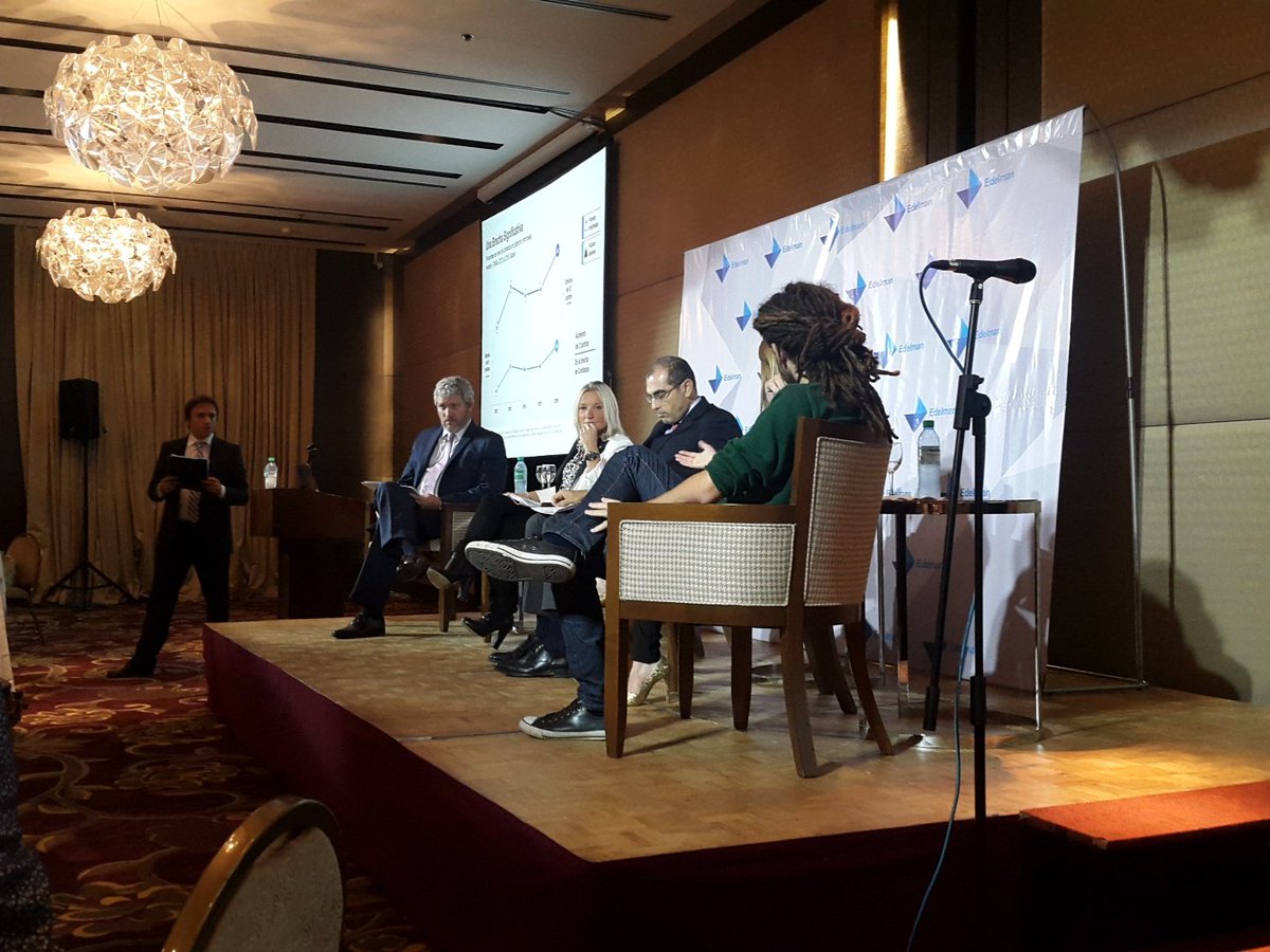 natisoler's tweet photo. Ya comenzó una nueva edición del Edelman Trust Barometer #edeltrust https://t.co/Gam72MLYkP