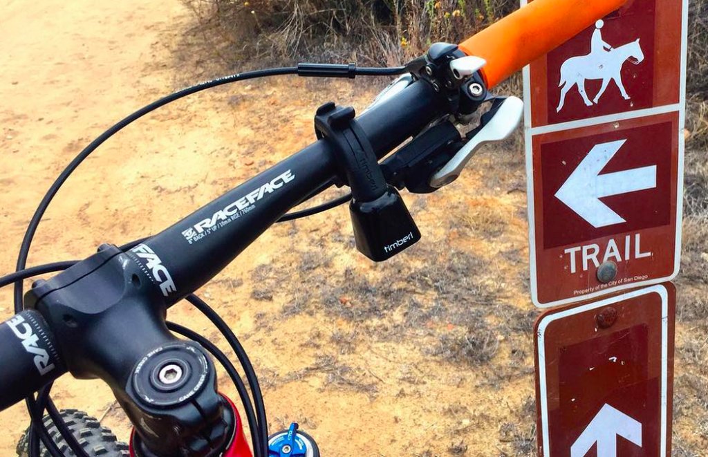 TheGearcaster's tweet photo. A People Bell For Your Mountain Bike from @timberMTBbells https://t.co/0RCzmAqVw9 https://t.co/JzQWFOJh8e