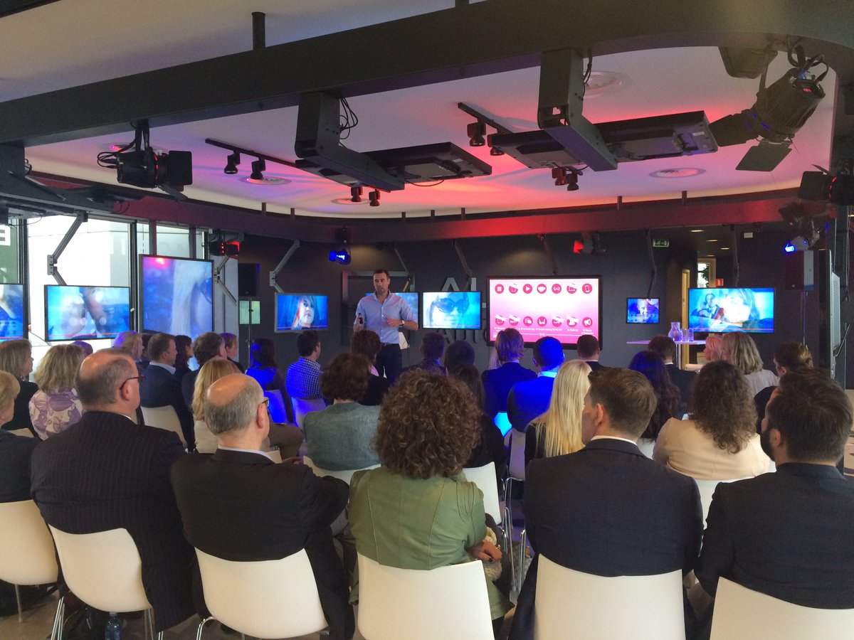 countercontent's tweet photo. Joost Uitdewilligen spreekt op de HR Innovation Day van ALD Automotive over modern werkgeverschap en mobiliteit. https://t.co/qIU4XCXIYD