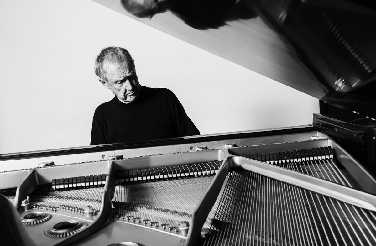 hwagnerphoto's tweet photo. Flawless. Hear every note! #pianoplayer #seniorliving #NeverGiveUp #everynote #classicalmusic #antiaging https://t.co/ufKhl3p5dZ
