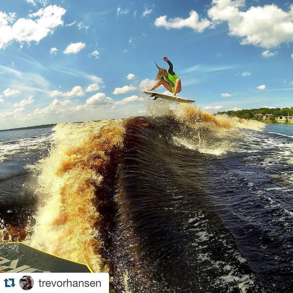 #Repost @trevorhansen with <a href="/repostapp/">Repost</a>.
・・・
Who else is excited for some summer slashing? @… ift.tt/25NcsFi