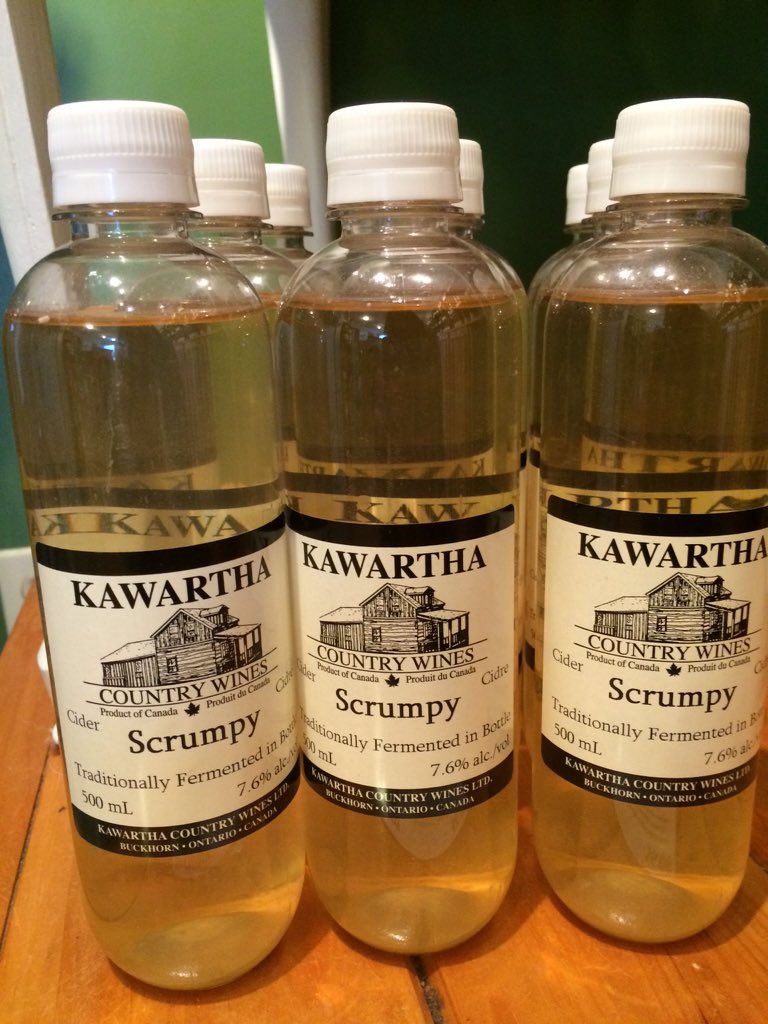 kawarthawinery's tweet photo. Which one is your favourite? #goldenrusset #kawartha #buckhorn #scrumpy https://t.co/EjJoLbuJ0P