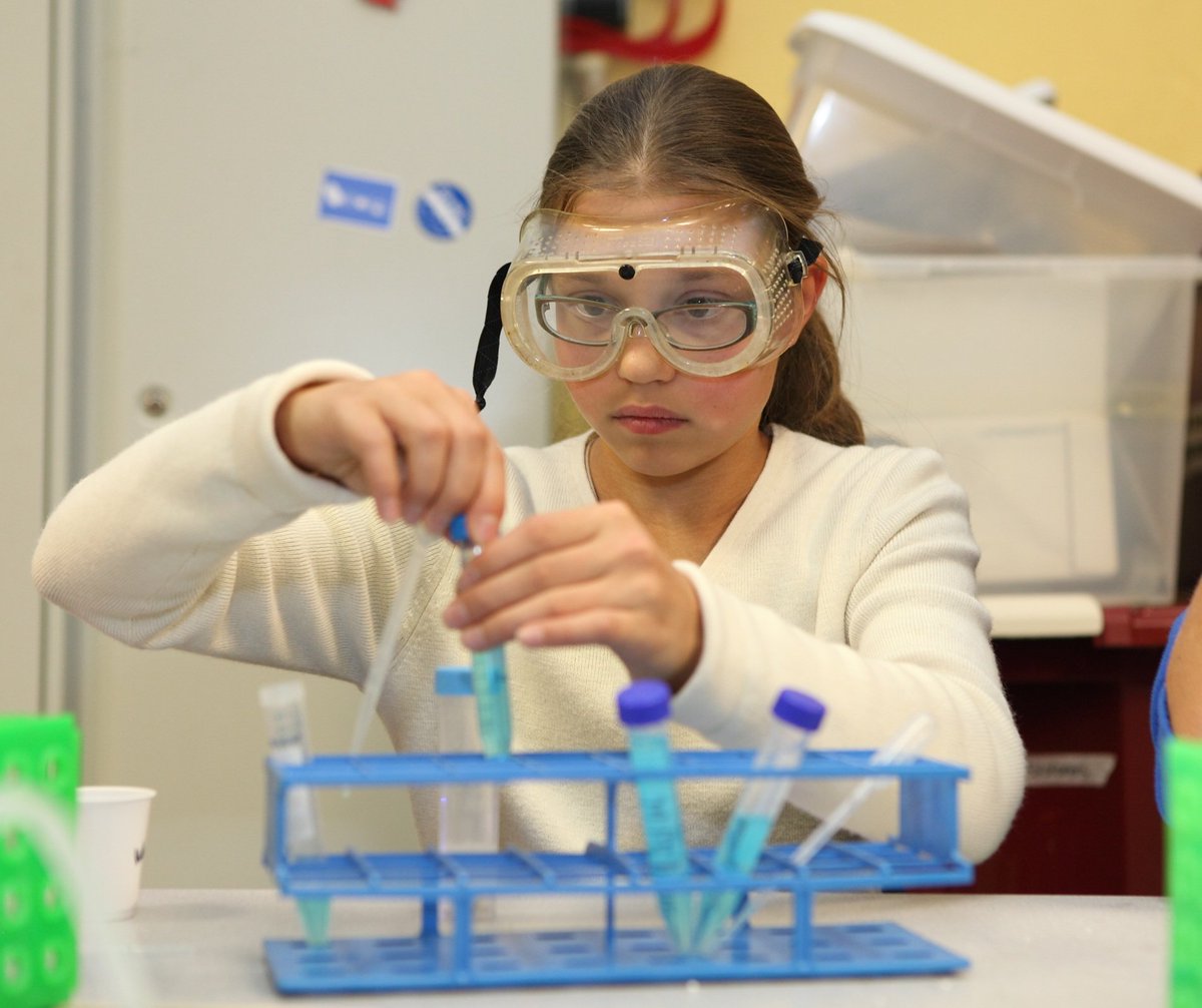 fleetscience's tweet photo. Amusement park physics on 4/9 in our Saturday Science Club for Girls  https://t.co/igOKRWm9lC https://t.co/GmpZ8UBIhC