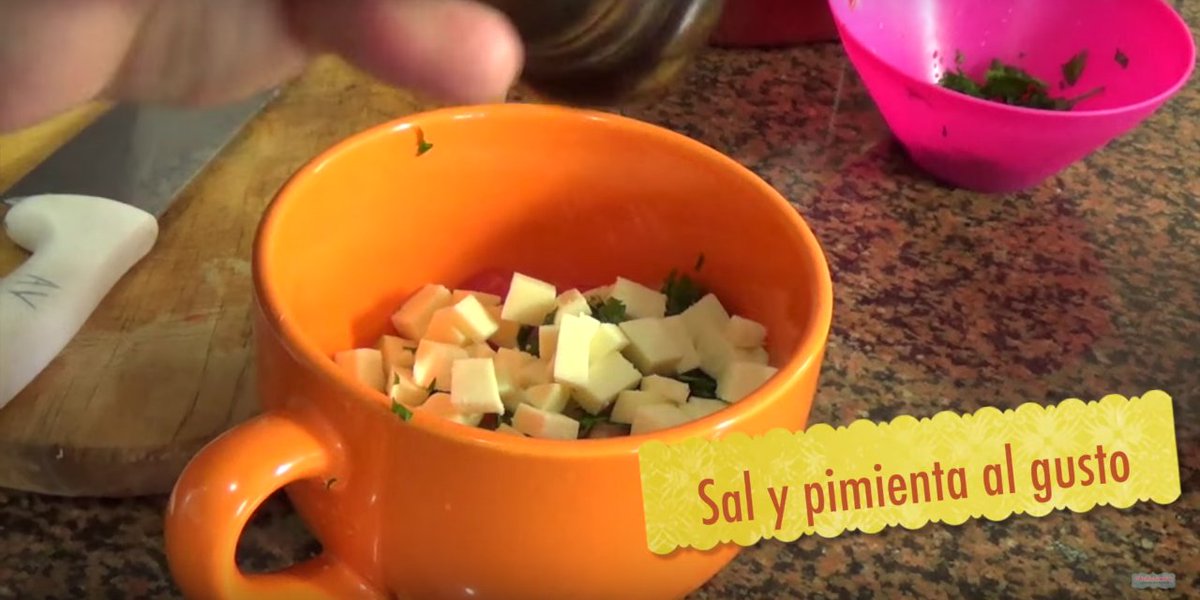 ChicheBombon4's tweet photo. ¿Necesitas una receta rápida? Prueba con una salsa fría para pasta. Te quedará #ChicheBombon https://t.co/EZSavsOkmv https://t.co/C3a8SU0Wyg