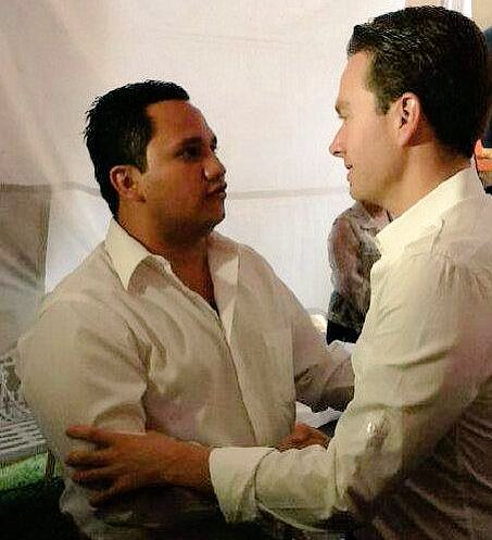 OscarGOchoa's tweet photo. Felicito en este día tan especial a mi amigo y Gobernador del estado de Chiapas por su cumpleaños. @VelascoM_ https://t.co/oVgGfnjmu1