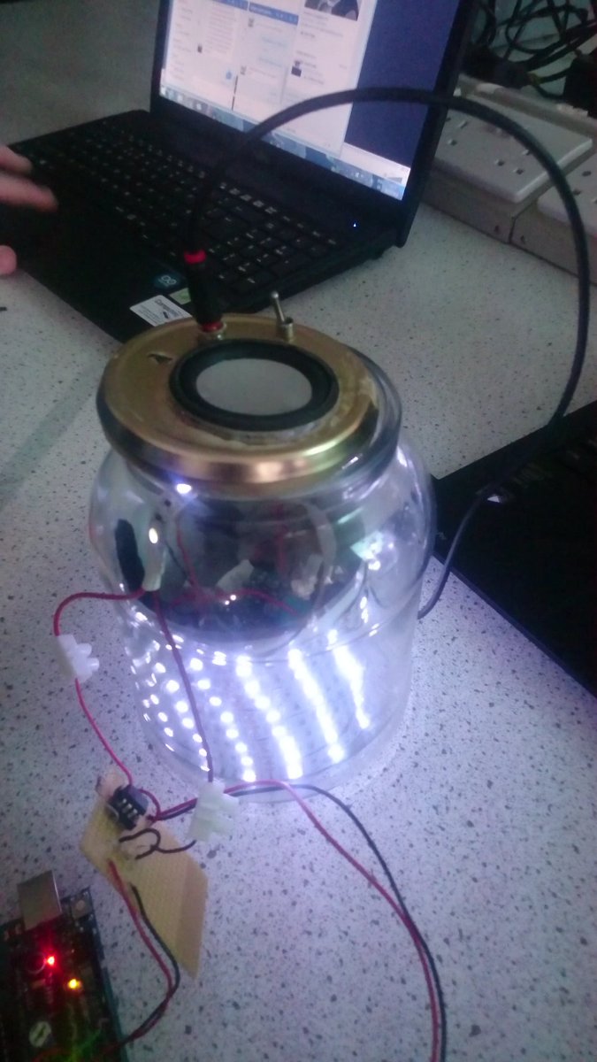 DylanLParsons's tweet photo. Portable speaker with interactive strobe LED lights that I made in college with dermot #portablespeaker#iadt #avmt https://t.co/epazdWRiJ6